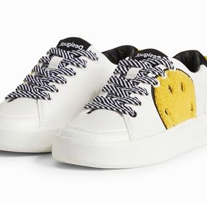 Desigual Smiley Sneakers women’s size 6.5